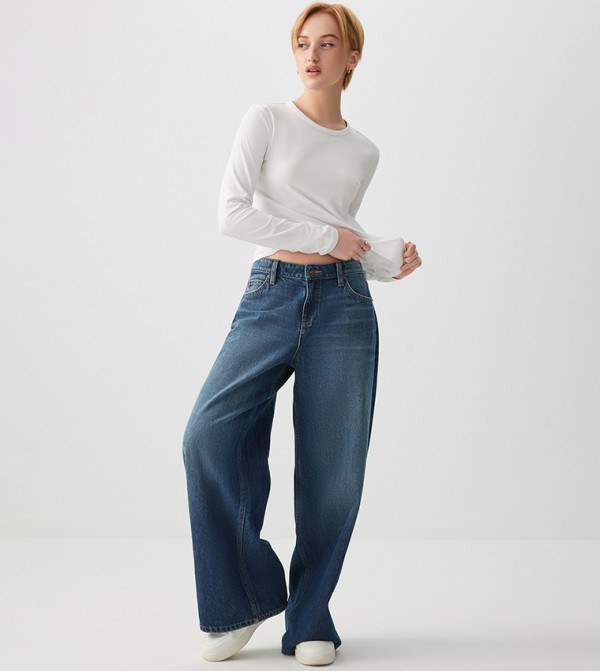 Ardene Long Sleeve T-Shirts - White Long Sleeve T-Shirts