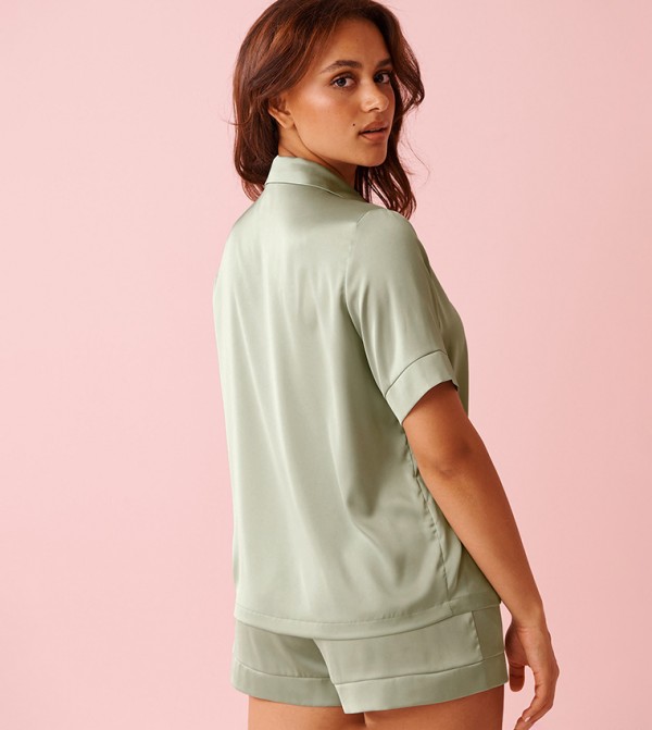 La Vie en Rose La Vie en Rose - Green Tops