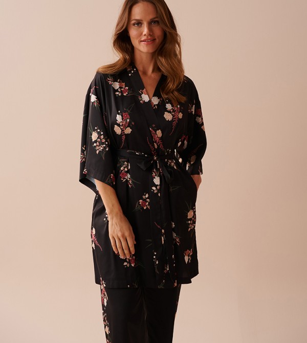 La Vie en Rose  Sleepwears & Loungewears - Black Night Robes & Kimonos