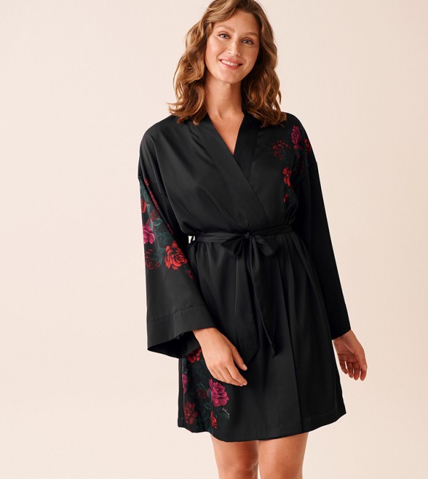 La Vie en Rose  - Black Night Robes & Kimonos