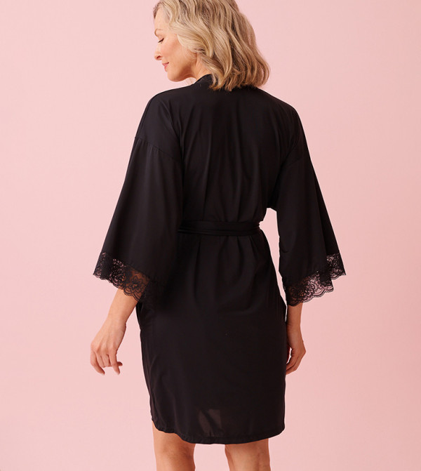 لافي ان روز  أرواب نوم و كيمونو - أسود Night Robes & Kimonos