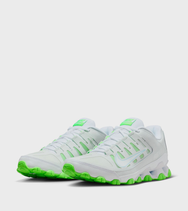 Nike  Training Shoes - White Training Shoes