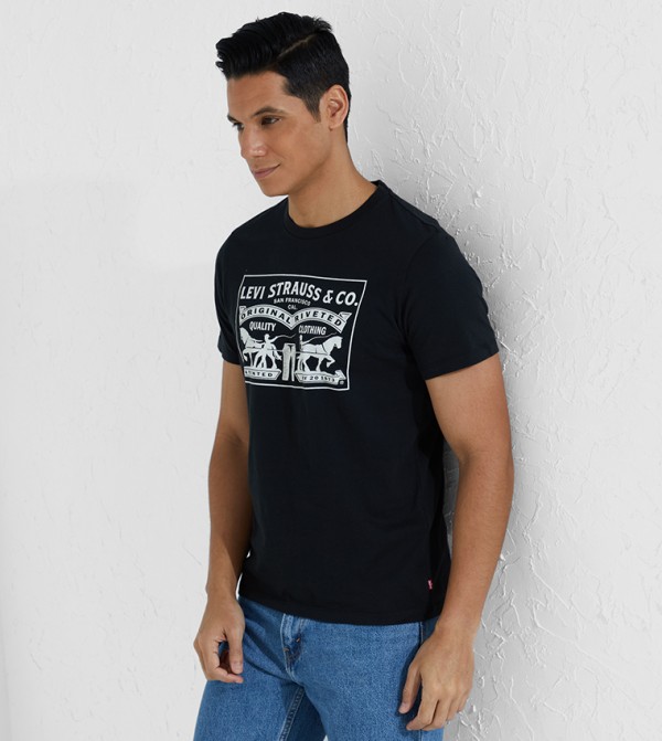Levi's btu-logo-tees - Black Casual T-Shirts