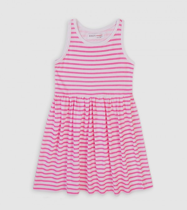 مينوتي مينوتي - متعدد فساتين