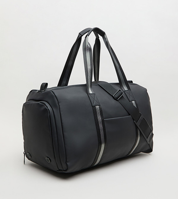 R&B Duffel Bags - Black Duffel Bags