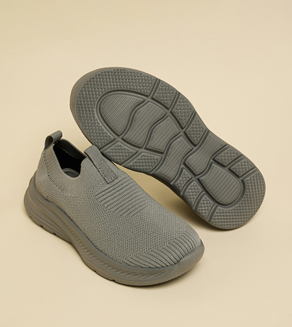 R&B R&B - Grey Casual Slip-On's