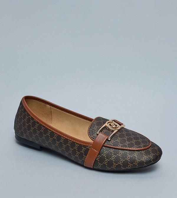 R&B R&B - Brown undefined