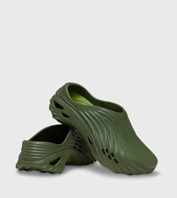 Crocs Men - ARMY GREEN undefined