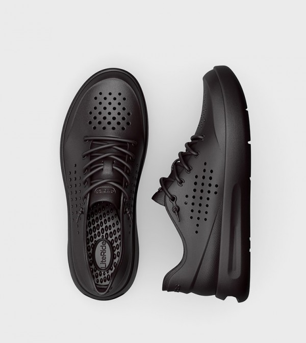 Crocs  Sneakers - Black Low Top