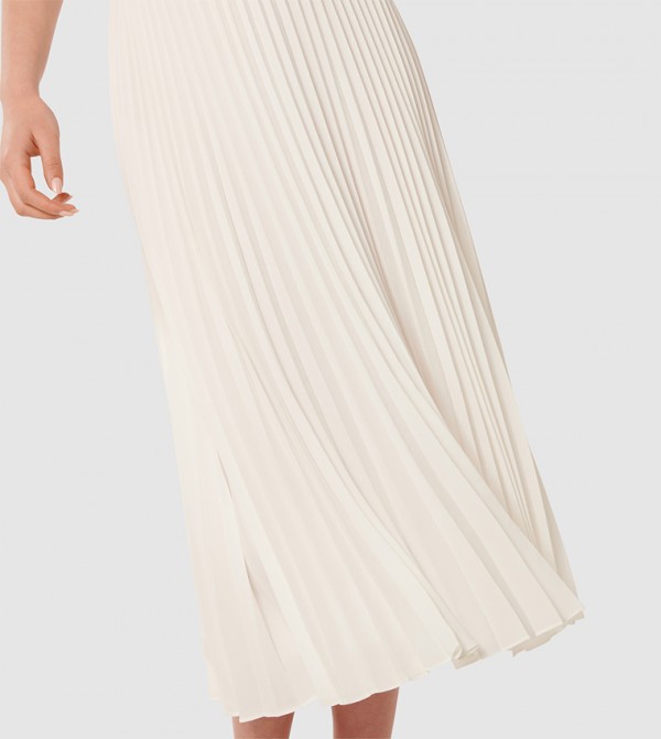 Forever New  - Off White Midi Skirts
