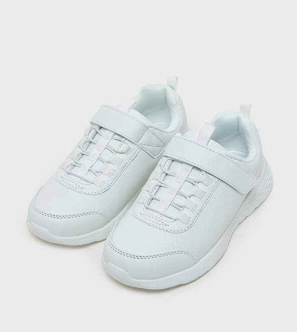 R&B  - White Casual Slip-On's