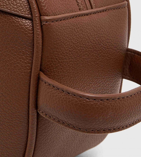 أر آند بي أر آند بي - بني حقائب مستلزمات شخصية