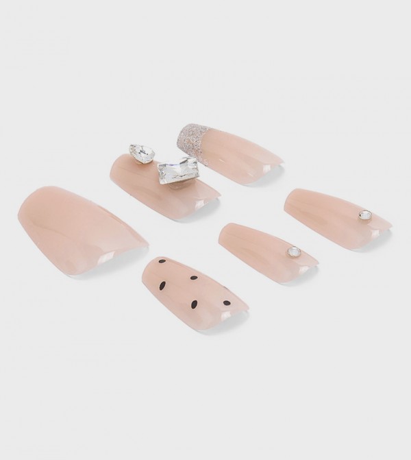 R&B  Nails - Nude Accessories