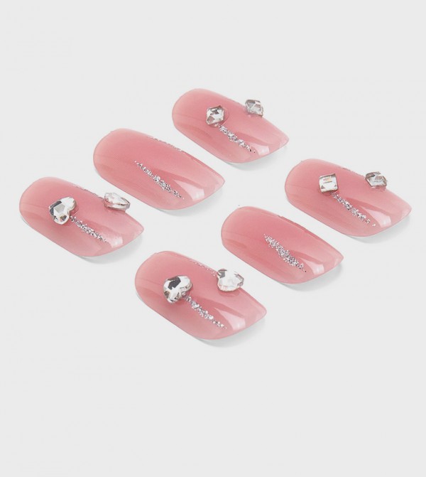 R&B  Nails - Pink Accessories