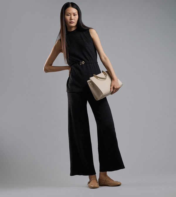 R&B R&B - Black Sleeveless Tops