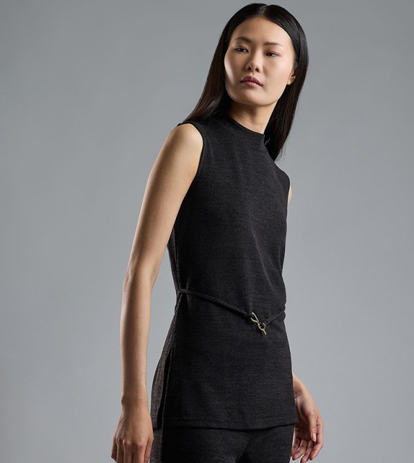 R&B R&B - Black Sleeveless Tops