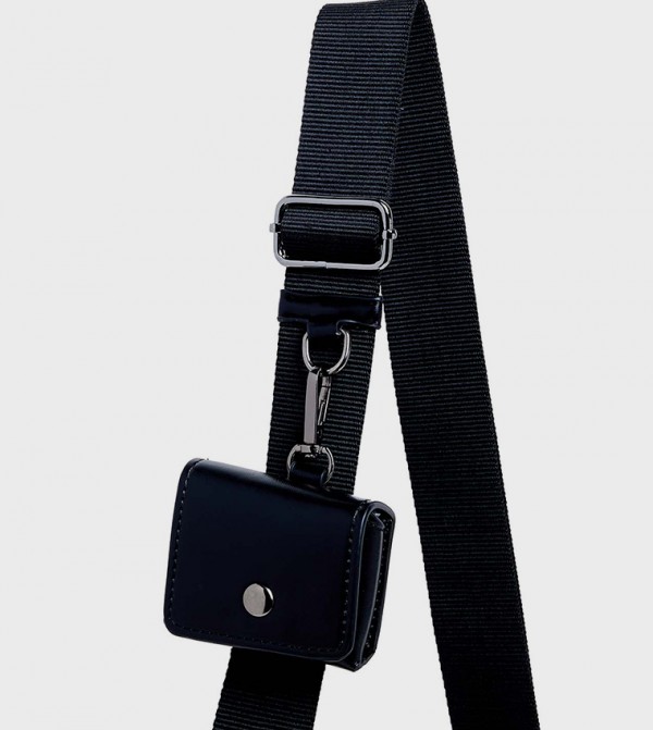 R&B R&B - Black Cross Body & Sling Bags
