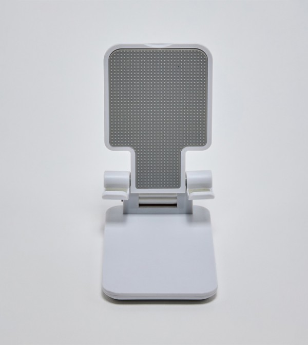 R&B  Tech Accessories - White undefined