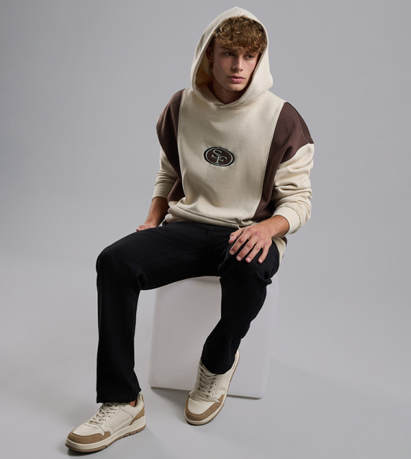 أر آند بي  - بيج هودي