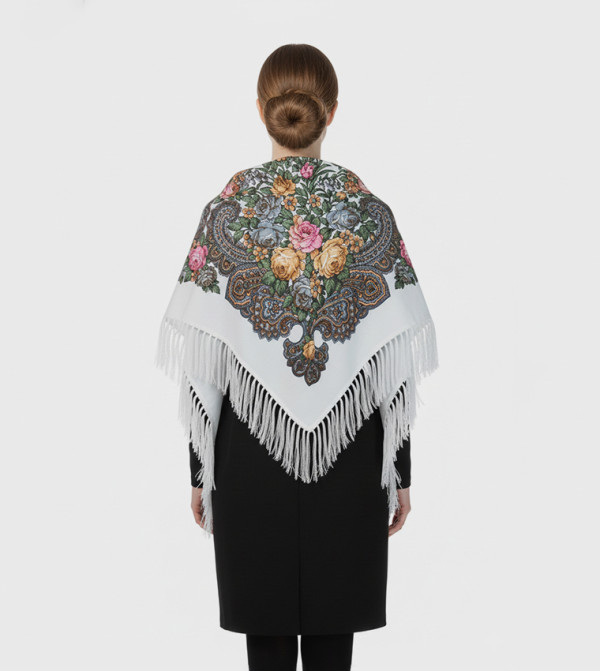 ددانييلا  - أبيض Woven Scarves