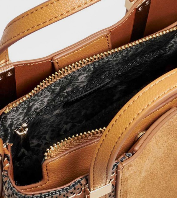 ديون لندن ديون لندن - حنطي Handheld Bags