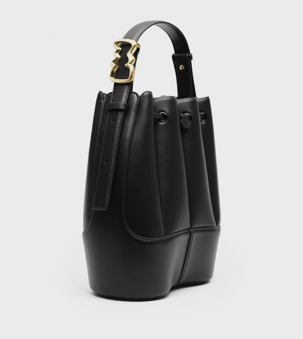 Daniel Wellington  - Black Handheld Bags
