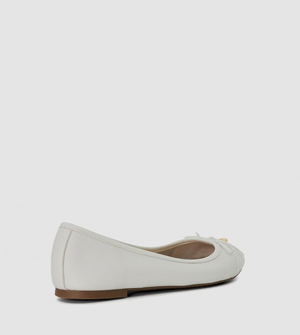 ديون لندن  أحذية باليرينا - عاجي  undefined