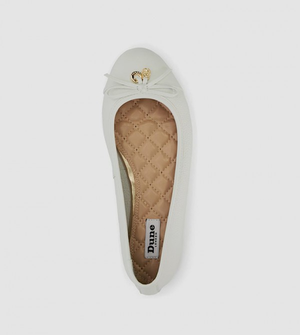 ديون لندن  أحذية باليرينا - عاجي  undefined