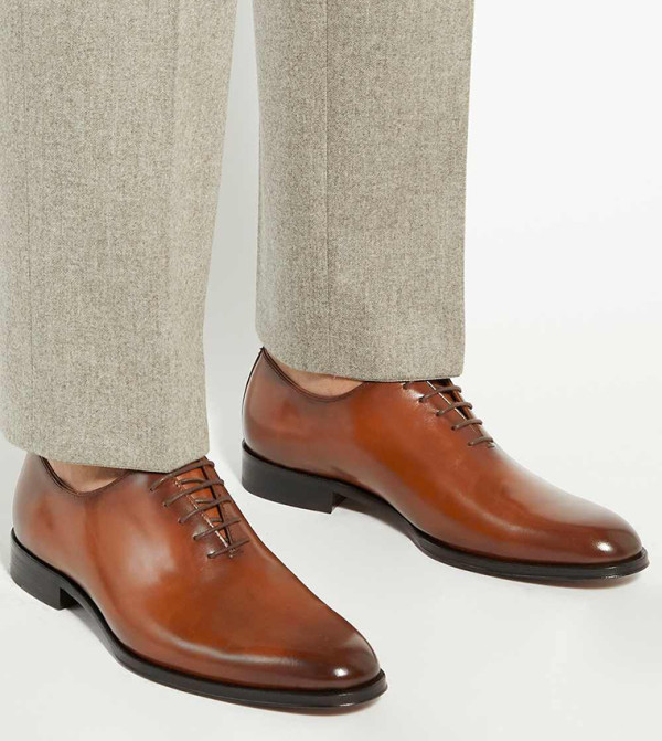 ديون لندن  أحذية - حنطي Formal Lace-Up Shoes