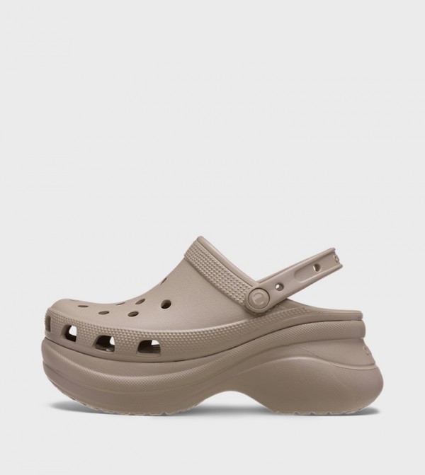 كروكس أحذية - بني undefined