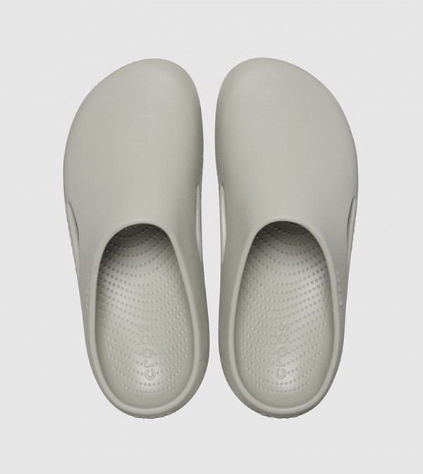 Crocs  Flip flops and Slides - Grey clogs