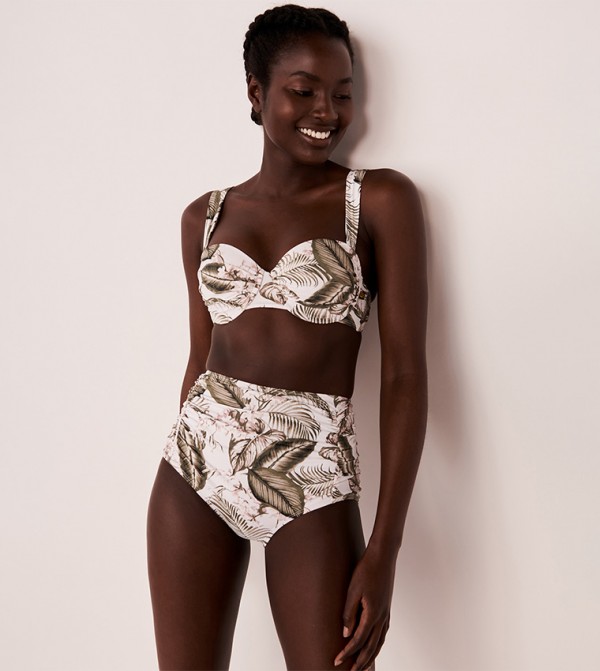 La Vie en Rose  Swimwear - White swim Tops