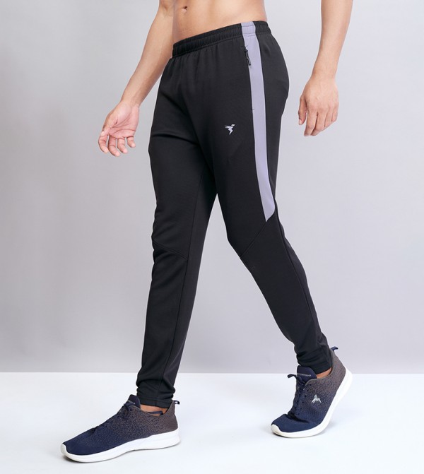 تكنوسبورت  - أسود Track Pants & Joggers