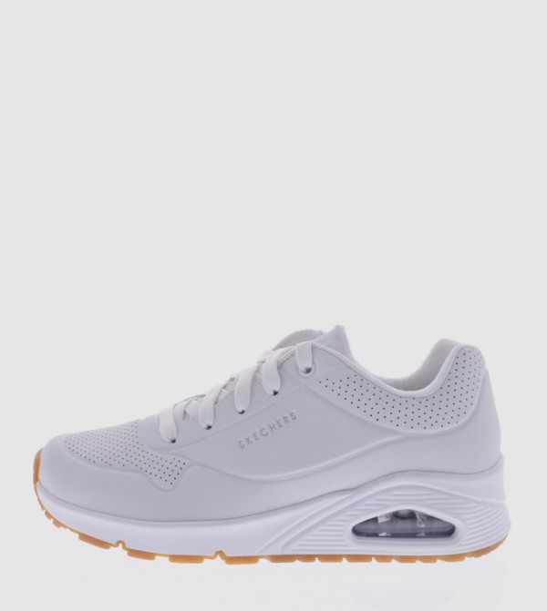 Skechers  - White Low Top