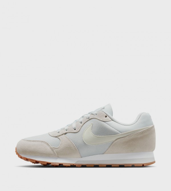 Nike  - Beige Running Shoes