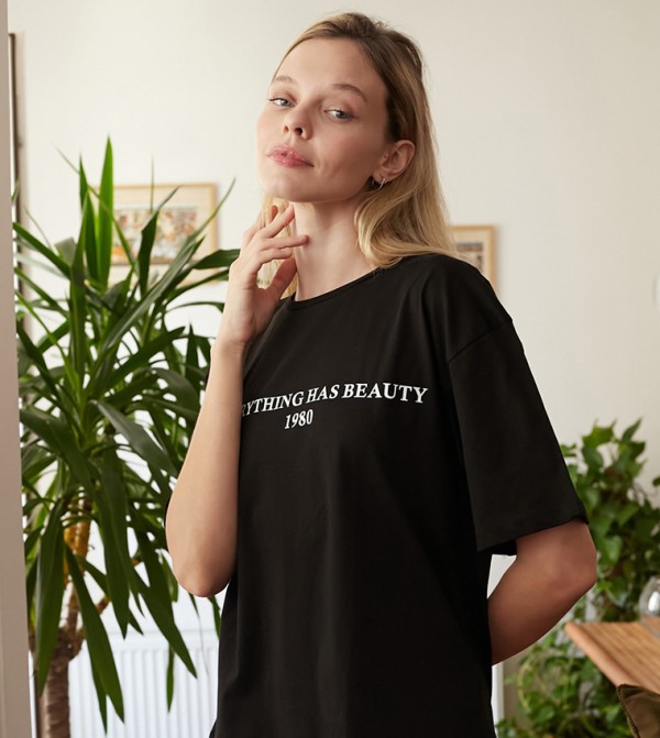 Trendyol Trendyol  - Black Short Sleeve Tee