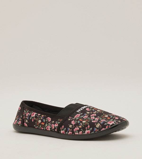 Moleca Moleca - Multi Casual Slip-ons