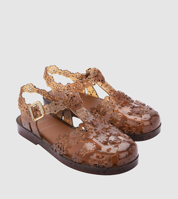 ميليسا - بني الصنادل المسطحة