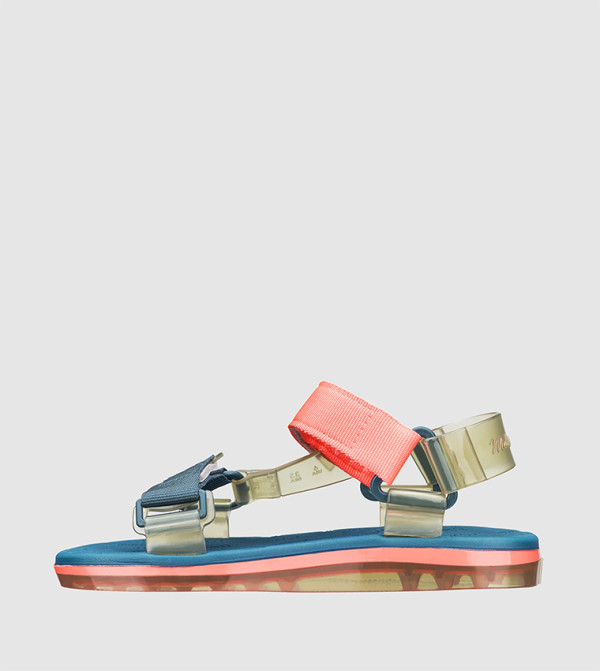 ميليسا - أزرق الصنادل المسطحة