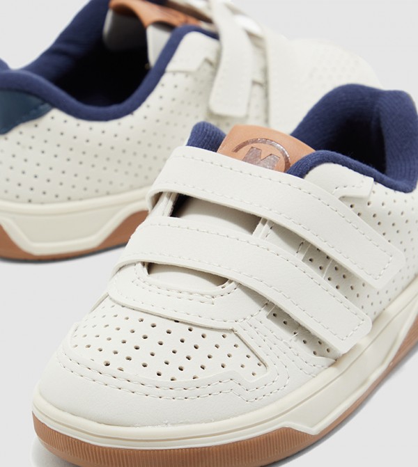 مولكينهو  - أبيض Casual Slip on