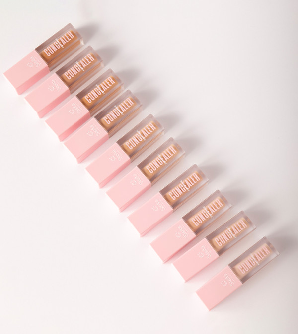Siella Beauty - Nude Concealers & Corrector
