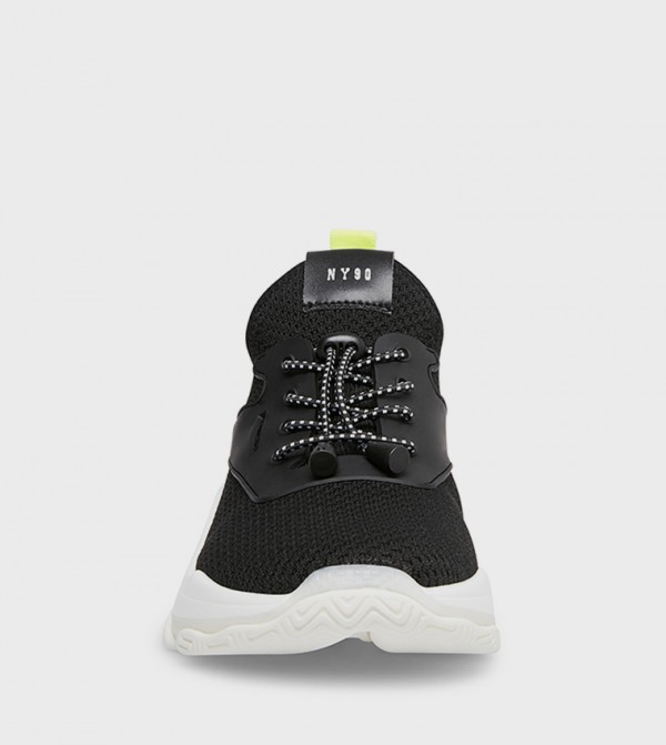 ستيف مادن  - أسود Casual Slip on