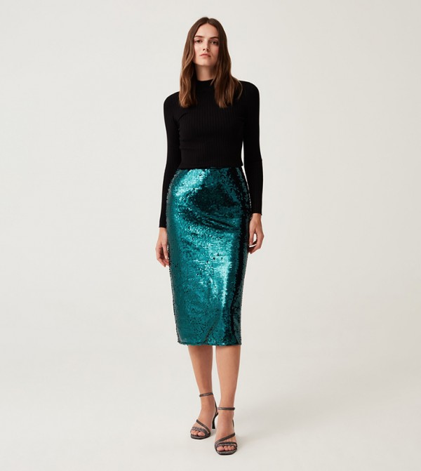 او في اس  - أخضر Midi Skirts