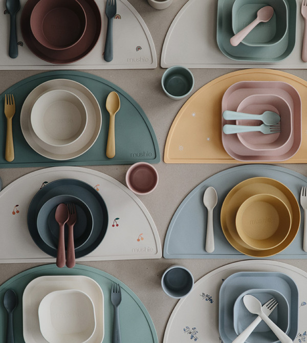 موشي - عاجي أطباق وأواني