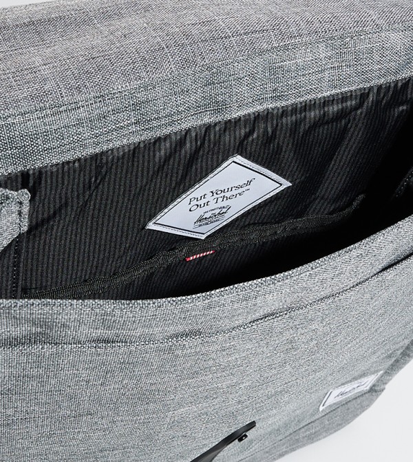 Herschel  Bags - Black undefined