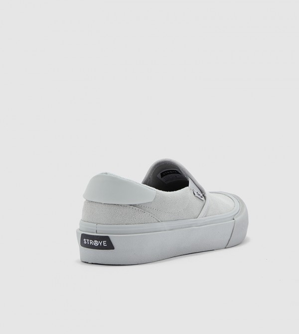 ستراي   - أبيض Moccasins & Loafer