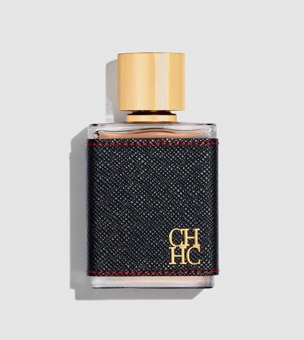 كارولينا هيريرا  مستلزمات الحلاقة - أبيض EDT & Cologne