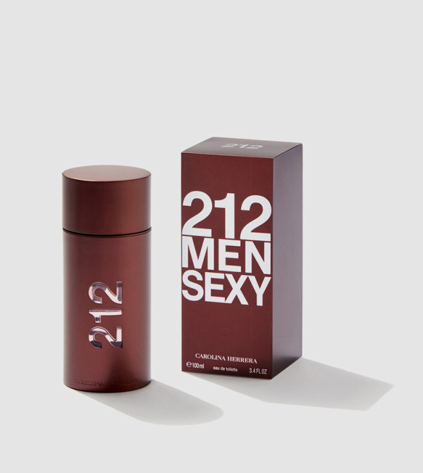 كارولينا هيريرا  مستلزمات الحلاقة - بورغندي EDT & Cologne