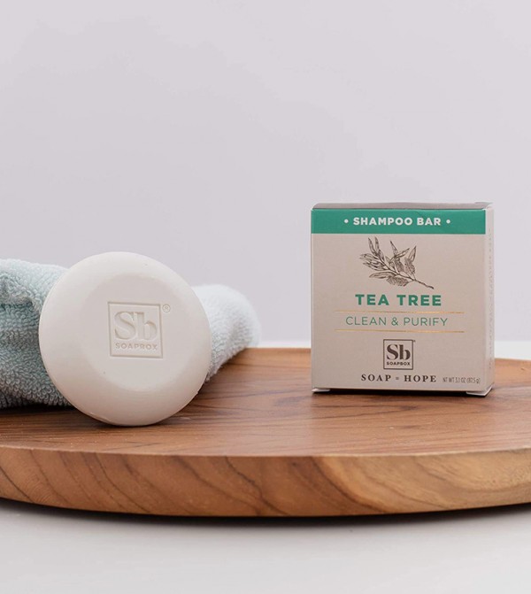 سوب بوكس Soapbox - أبيض Shampoos & Conditioners