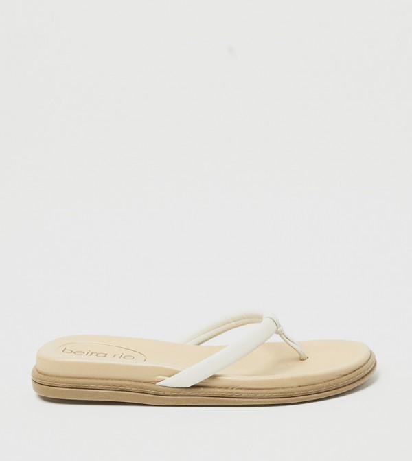 بيرا ريو  - أوف وايت  Flat Sandals